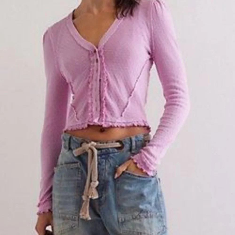 Free People/We the Free Winnie Cardi in Sweet Lilac Size L. NWT
